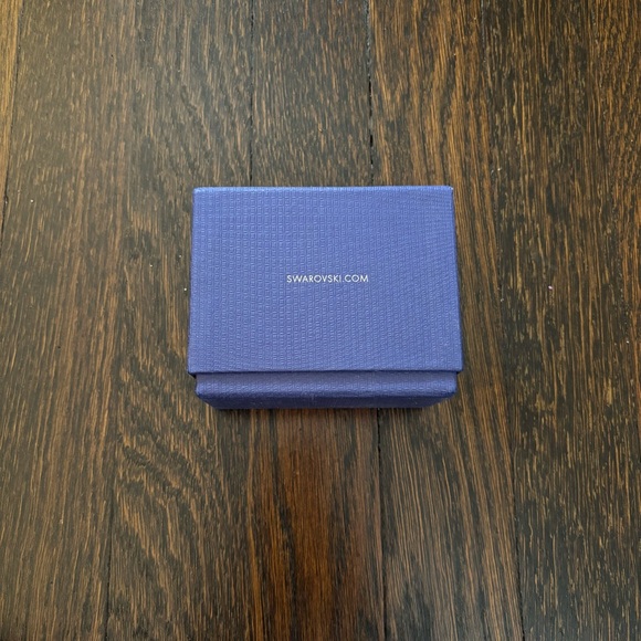 Swarovski Box - Picture 2 of 4
